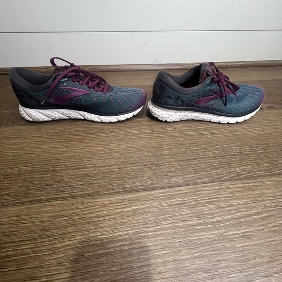 Women's Brooks Glycerin 17 - Picture 4 of 7